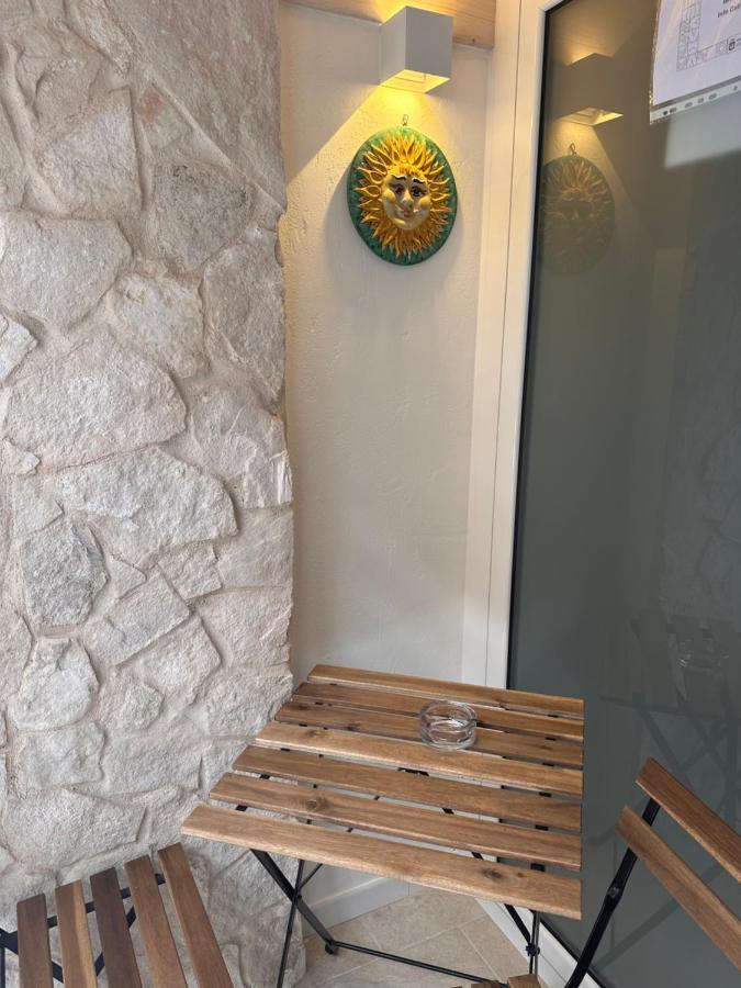 L'Antica Dimora In Centro Bari Exterior foto